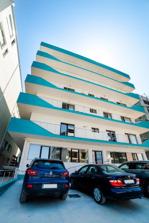Derya Suites - Mamaia Nord Năvodari Exterior foto