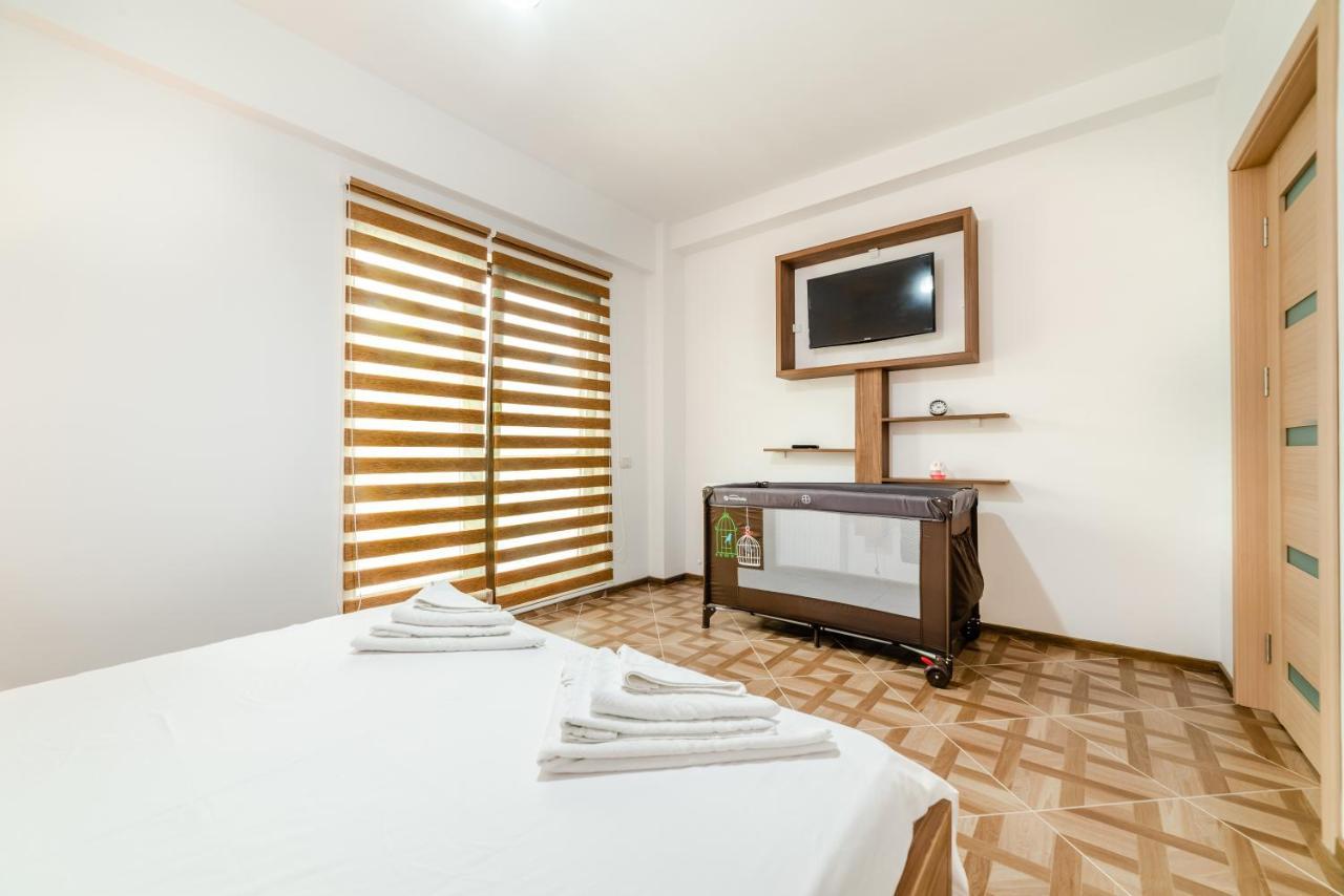 Derya Suites - Mamaia Nord Năvodari Exterior foto